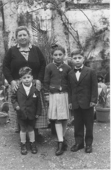 con la nonna 1957