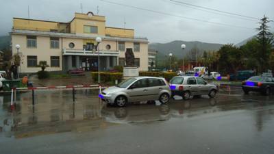 Calvi Risorta: Caparco chiude il parcheggio del Municipio, commercianti sul piede di guerra