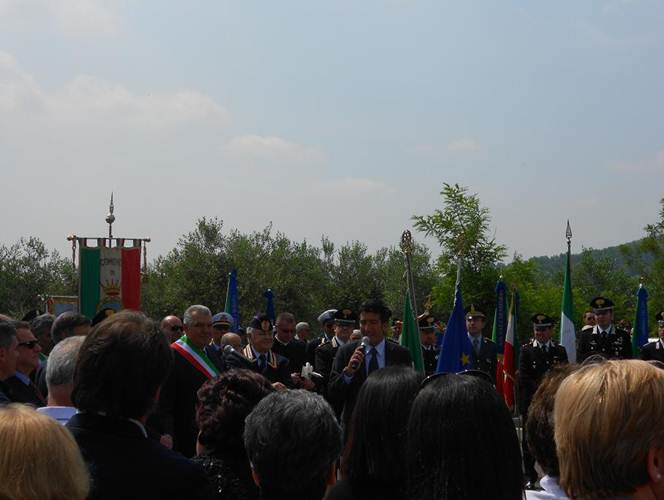 20120601 intitolazione parco caleno 085