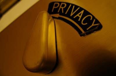 Calvi Risorta: DATI DEI CALENI PUBBLICATI SUL SITO DEL COMUNE, IL GARANTE DELLA PRIVACY BACCHETTA CAPARCO E COMPANY E PENSA A SANZIONI