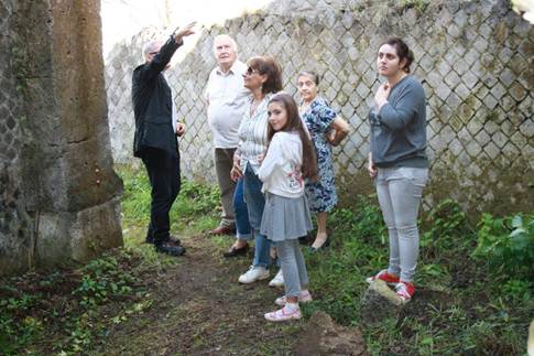 Descrizione: http://www.demetraviva.it/public/userfiles/images/293704_4080257482928_967335426_n.jpg
